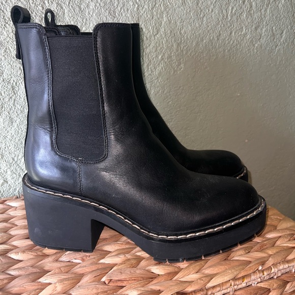 Sam Edelman Black Ankle Boots - Picture 2 of 4